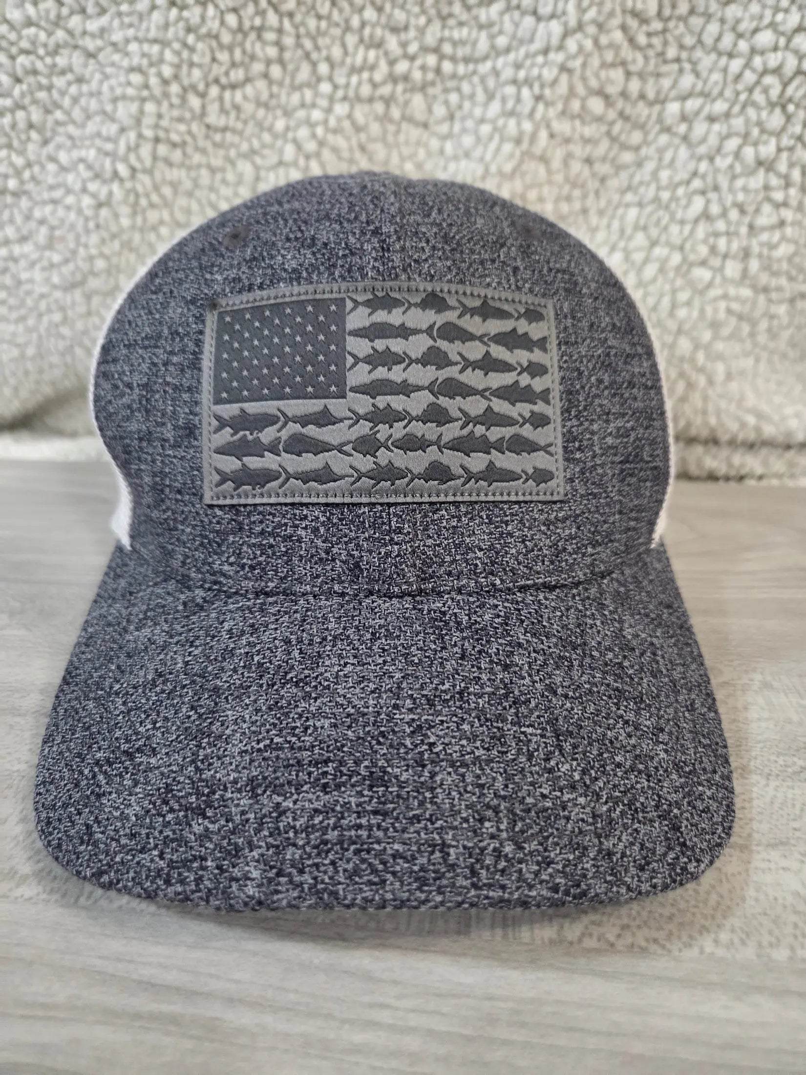Columbia PFG Fish Flag Mesh Snapback Cap ~ Large/X-Large POS Nerds