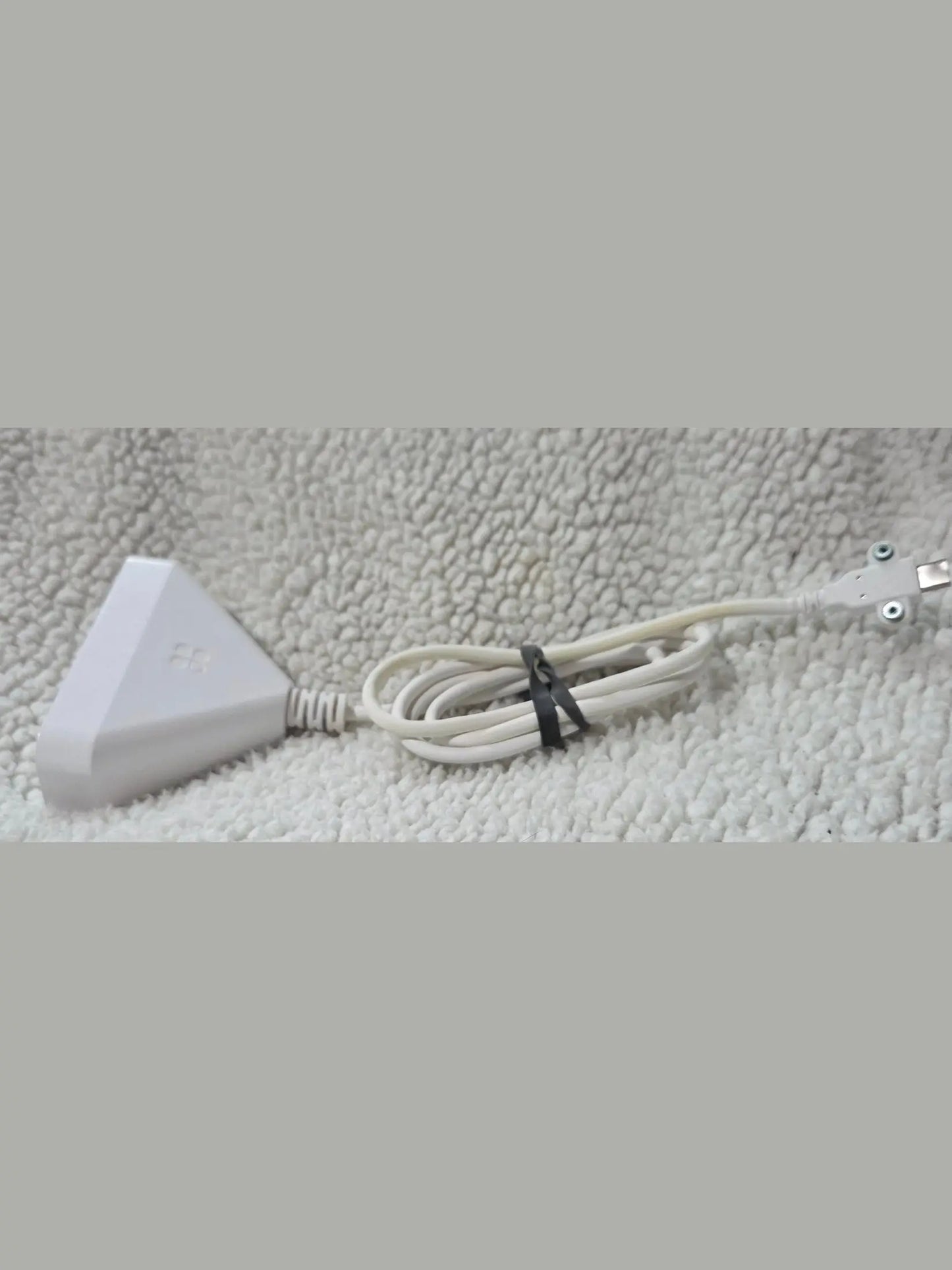 Clover H305 Mini Triangle Hub - Refurb POS Nerds