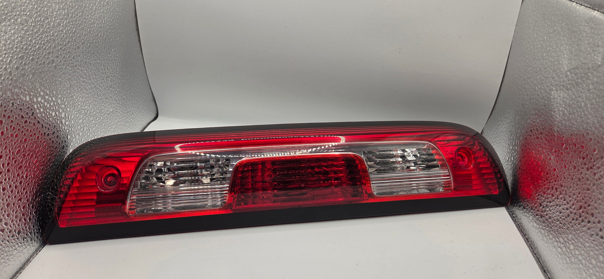 GM OEM Center Mount Stop 3rd brake Lamp Light Chevy/ GMC  23509162 POS Nerds