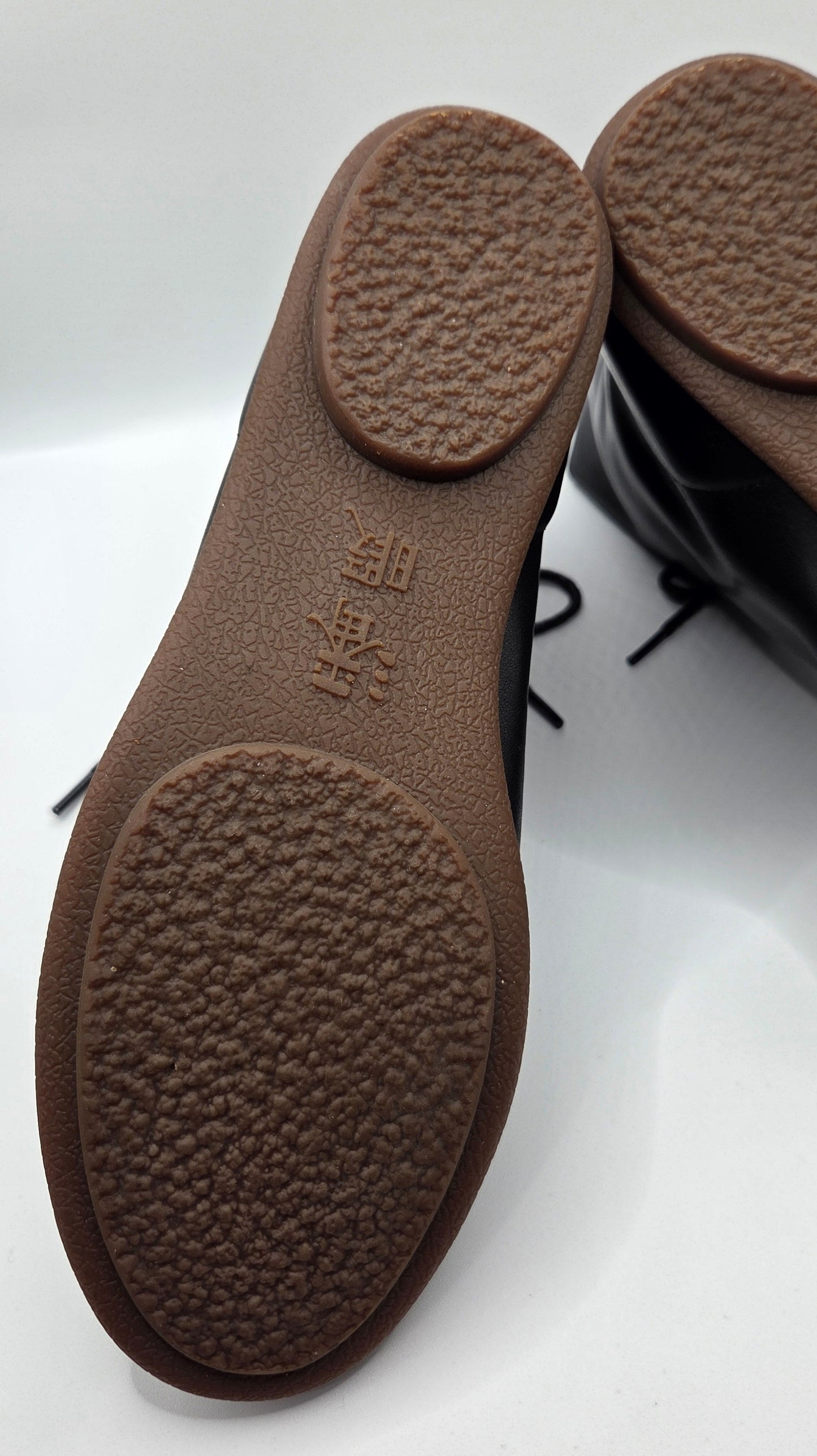 Painted Shell Black Leather Minimalist Lace Up Cap Toe Ankle Boots- EU 38/ 7.5-8 POS Nerds