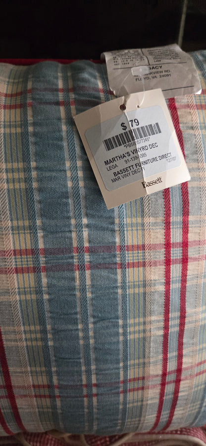 RARE *BNWT* Bassett~ Martha's Vineyard Red Super King Bedding Set/ Ensemble POS Nerds