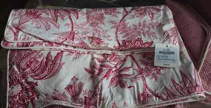 RARE *BNWT* Bassett~ Martha's Vineyard Red Super King Bedding Set/ Ensemble POS Nerds