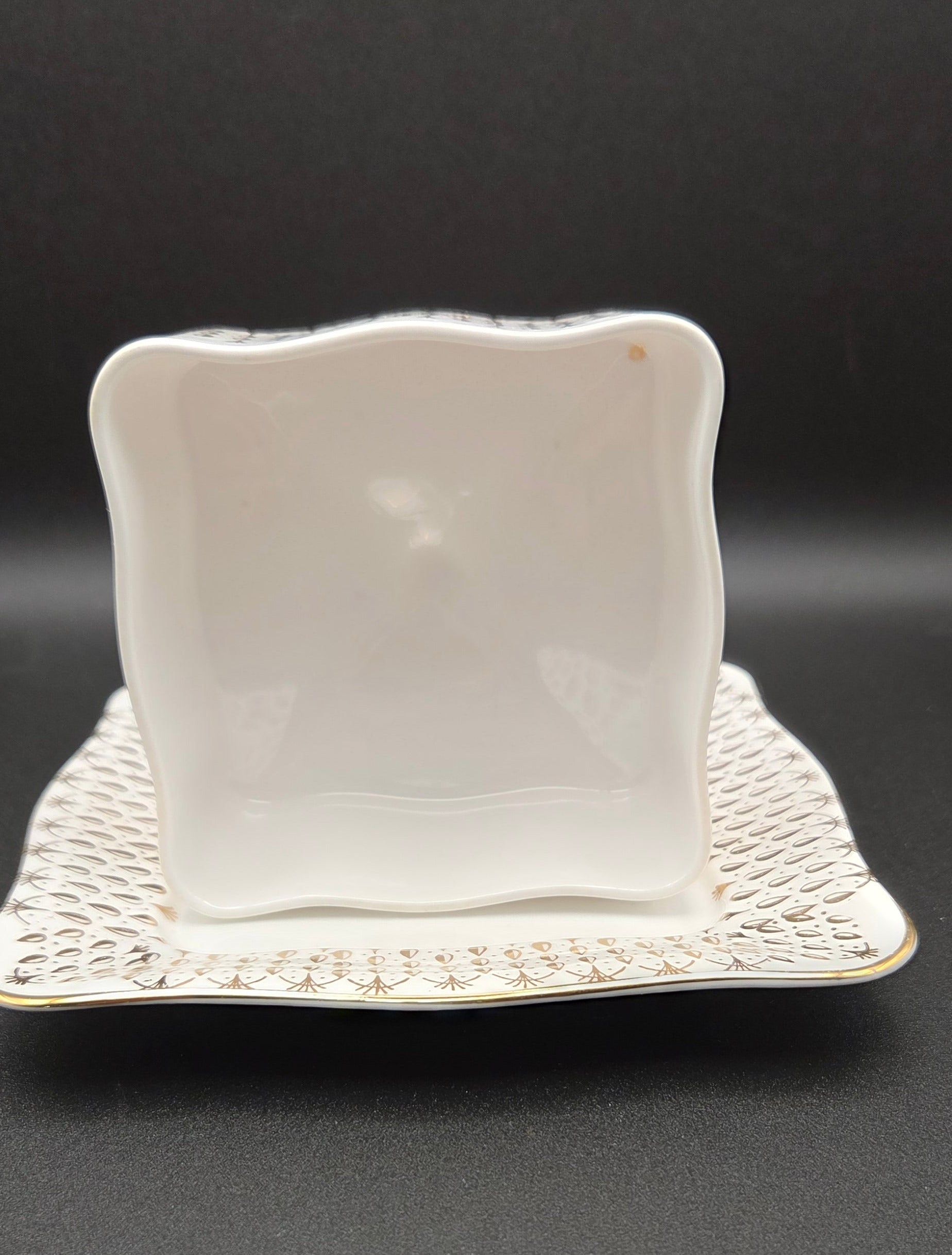 Vintage Queen Anne Bone China Covered Butter Dish ~ Gold Filigree Starburst POS Nerds