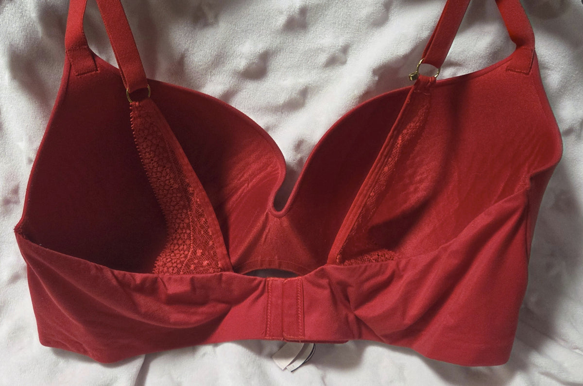 VS Red Incredible Wireless Contour T-Shirt Bra Convertible Straps ~ 38DD POS Nerds