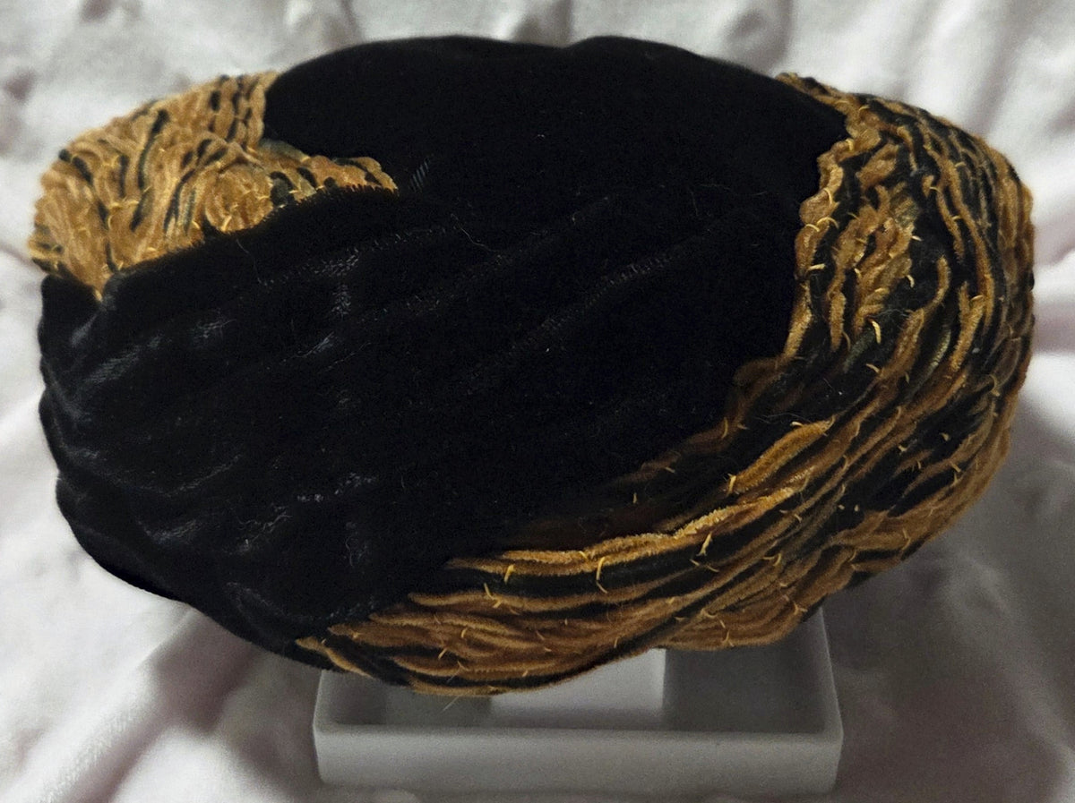 Vintage Sakowitz Houston Black Velvet Gold Metallic Turban Pillbox Hat Retro 60s POS Nerds