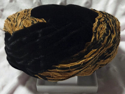 Vintage Sakowitz Houston Black Velvet Gold Metallic Turban Pillbox Hat Retro 60s POS Nerds